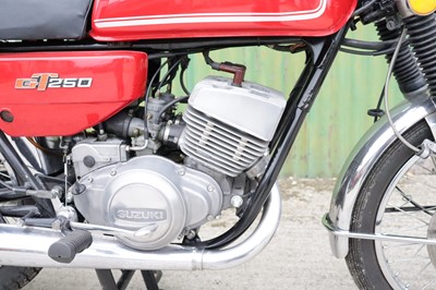 Lot 267 - 1977 Suzuki GT 250