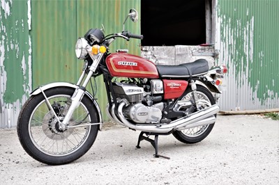 Lot 303 - 1977 Suzuki GT 380