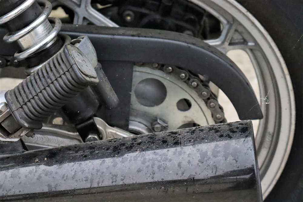 4092 Suzuki GSX1100S KATANA - GU76A-100143