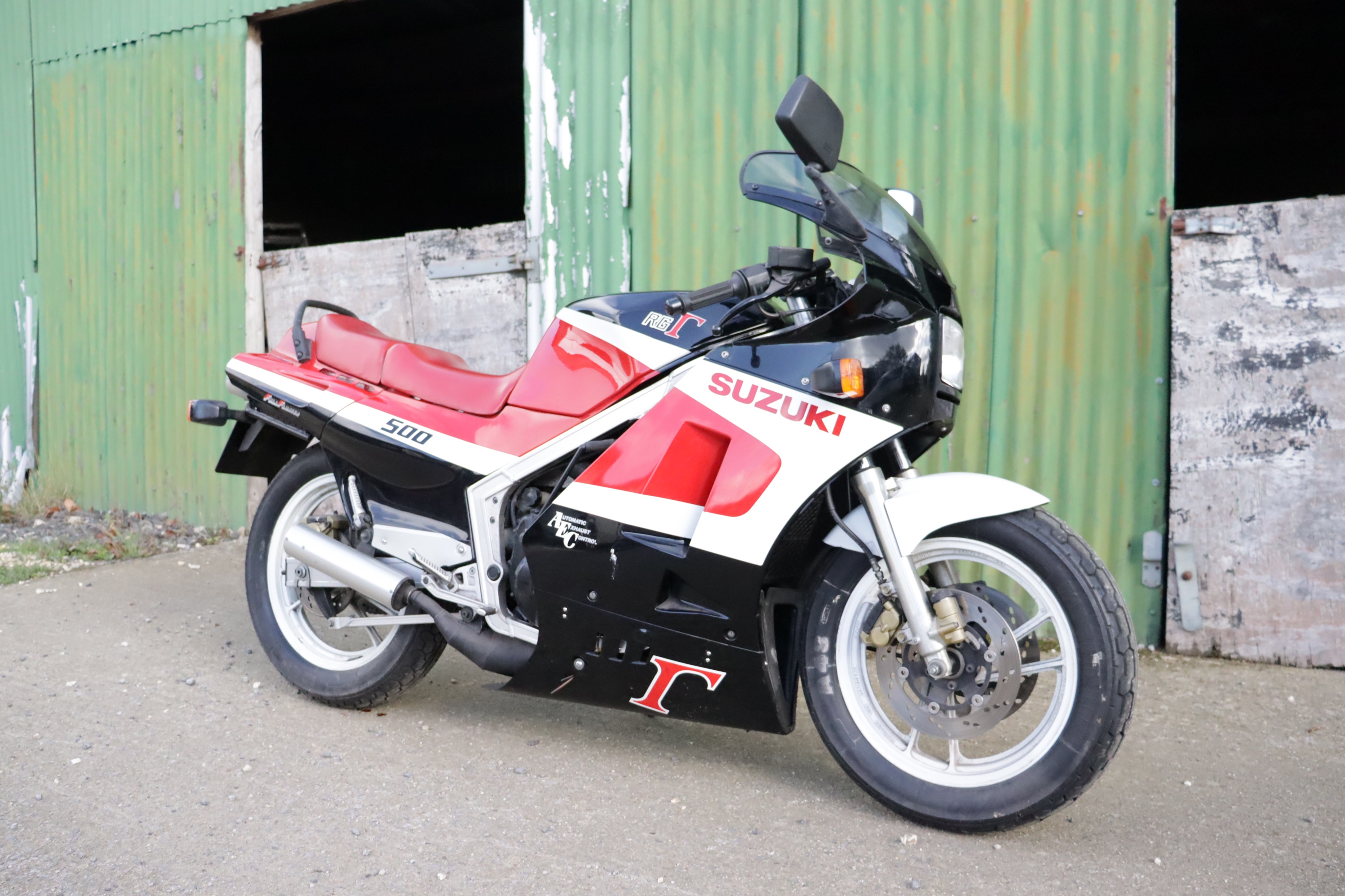 Lot 203 - 1987 Suzuki RG 500 H