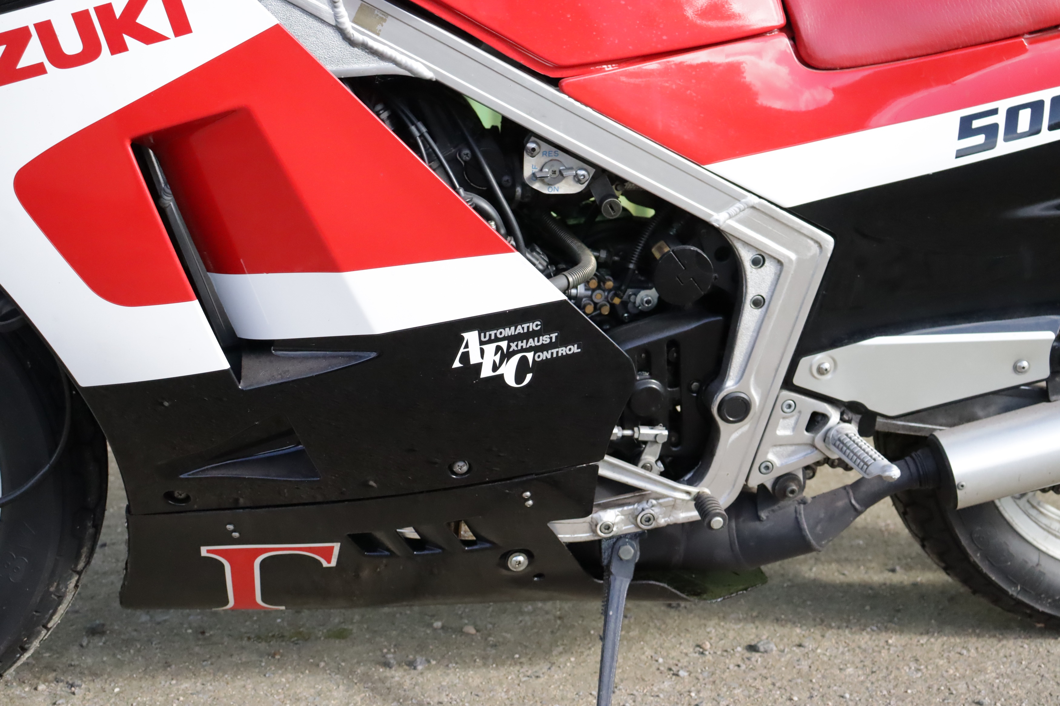 Lot 203 - 1987 Suzuki RG 500 H