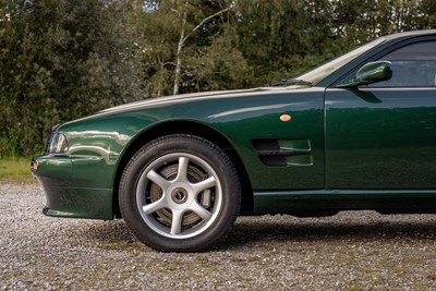 Lot 49 - 1999 Aston Martin V8 Coupe