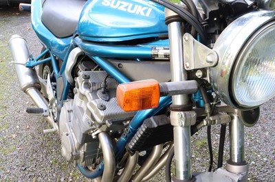 Lot 389 - c.1998 Suzuki GSF600V