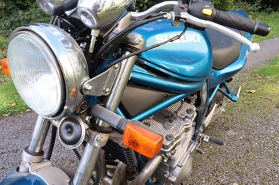 Lot 389 - c.1998 Suzuki GSF600V