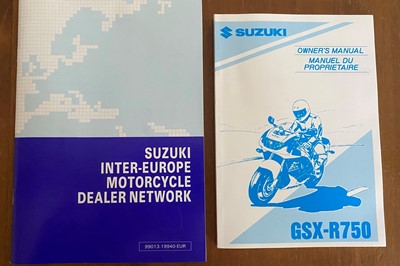 Lot 327 - c.1996 Suzuki GSXr750T