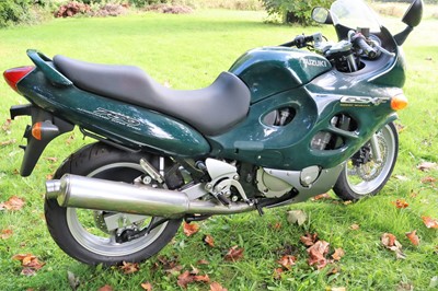 Lot 329 - c.1999 Suzuki GSX750FW