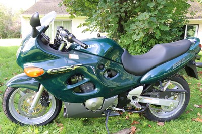 Lot 329 - c.1999 Suzuki GSX750FW