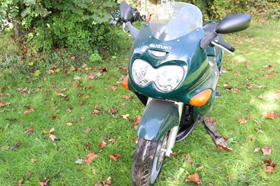 Lot 329 - c.1999 Suzuki GSX750FW