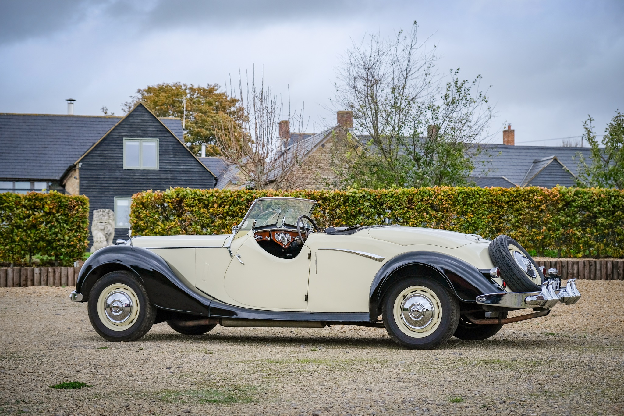 Lot 8 - 1951 Riley RMC 2.5 Litre