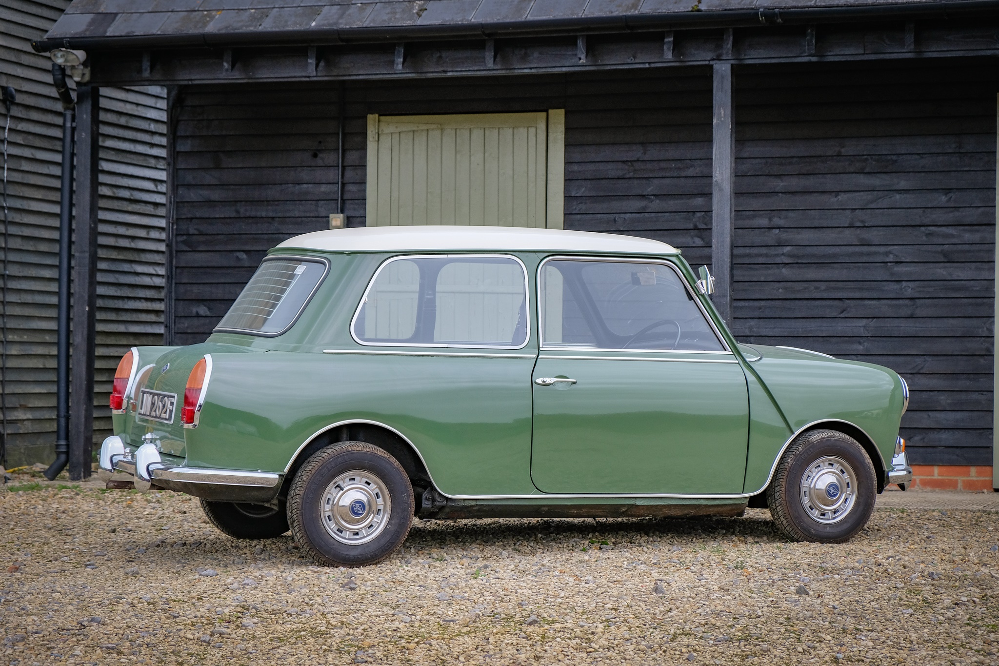Lot 27 - 1968 Riley Elf MkIII