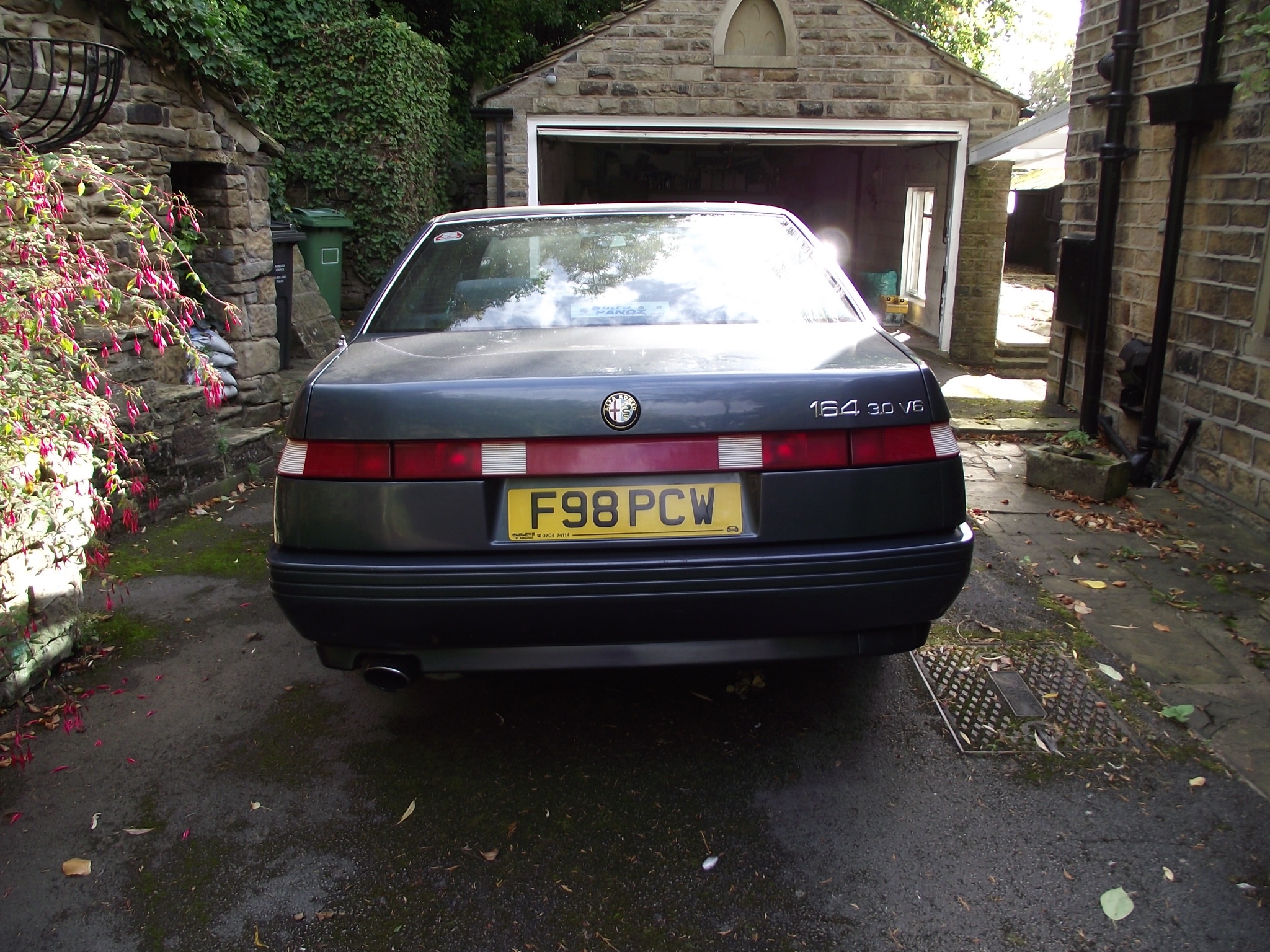 Alfa Romeo 164 3.0 V6 Ficha Técnica, consumo, dimensões