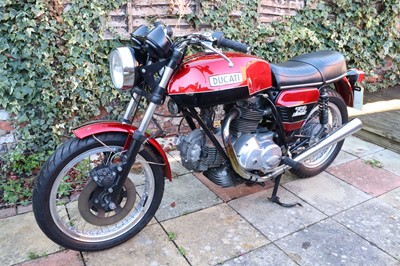 Lot 382 - 1975 Ducati 750GT