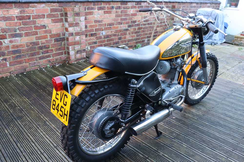 Lot 204 - 1970 Ducati 250 Scrambler