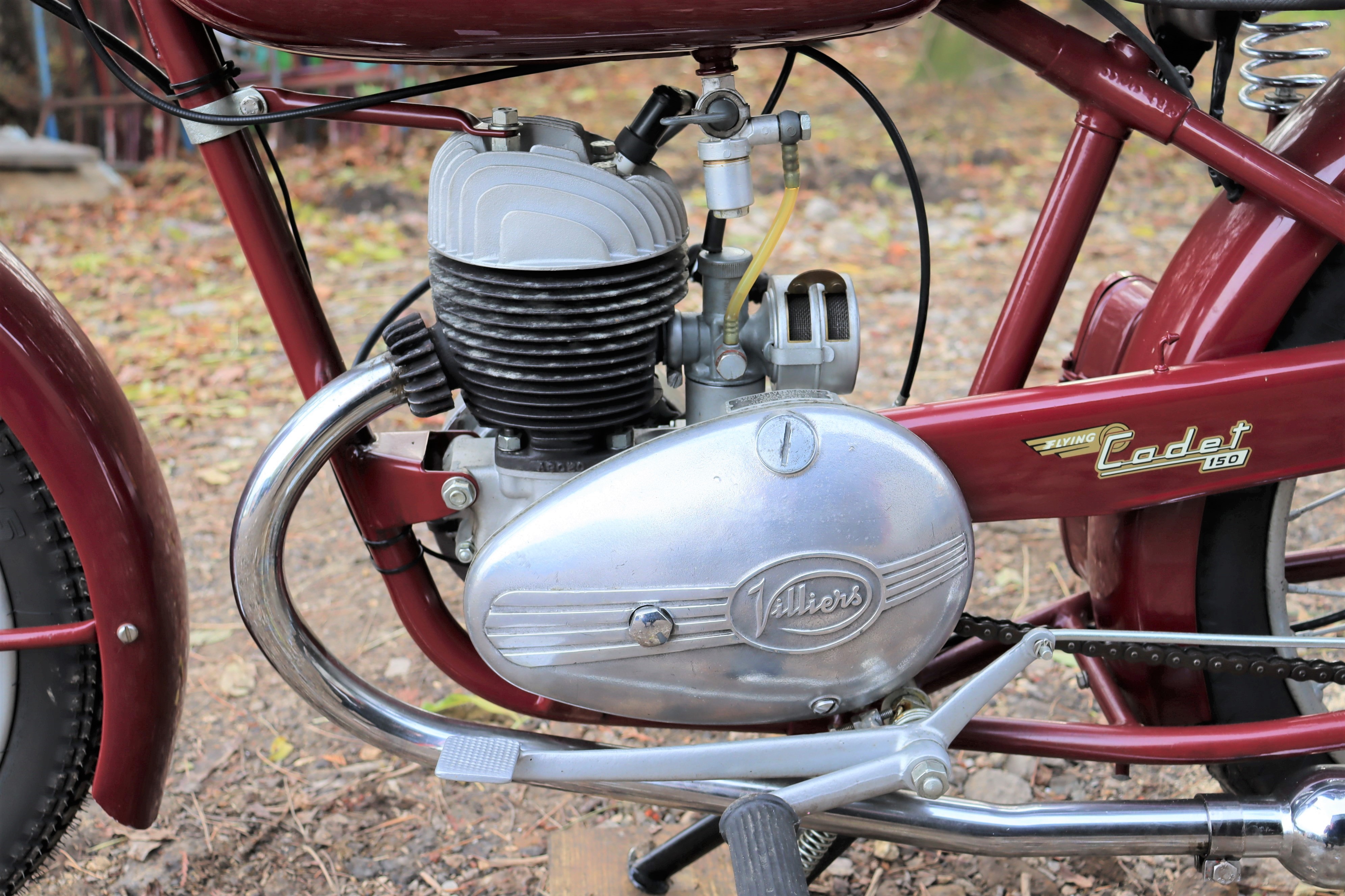 Lot 381 - 1961 James Cadet