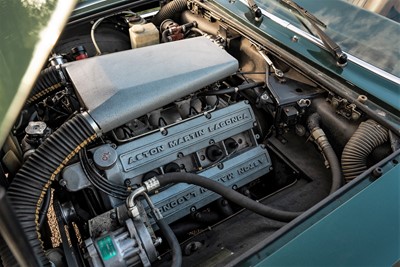 Lot 71 - 1981 Aston Martin V8 Volante