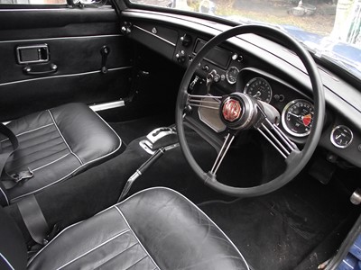 Lot 12 - 1968 MG C GT