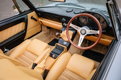 Lot 3 - 1991 Alfa Romeo Spider 2.0 S4