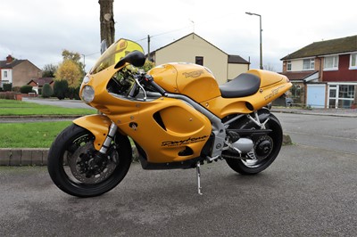 Lot 412 - 1998 Triumph Daytona T595