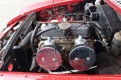 Lot 2 - 1968 MG B GT