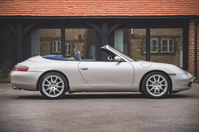 Lot 92 - 2001 Porsche 996 Carrera Cabriolet