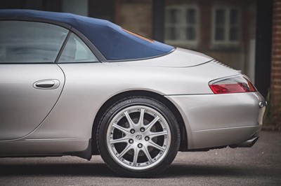 Lot 92 - 2001 Porsche 996 Carrera Cabriolet