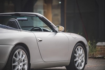 Lot 92 - 2001 Porsche 996 Carrera Cabriolet