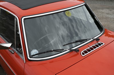 Lot 2 - 1975 MG B GT V8