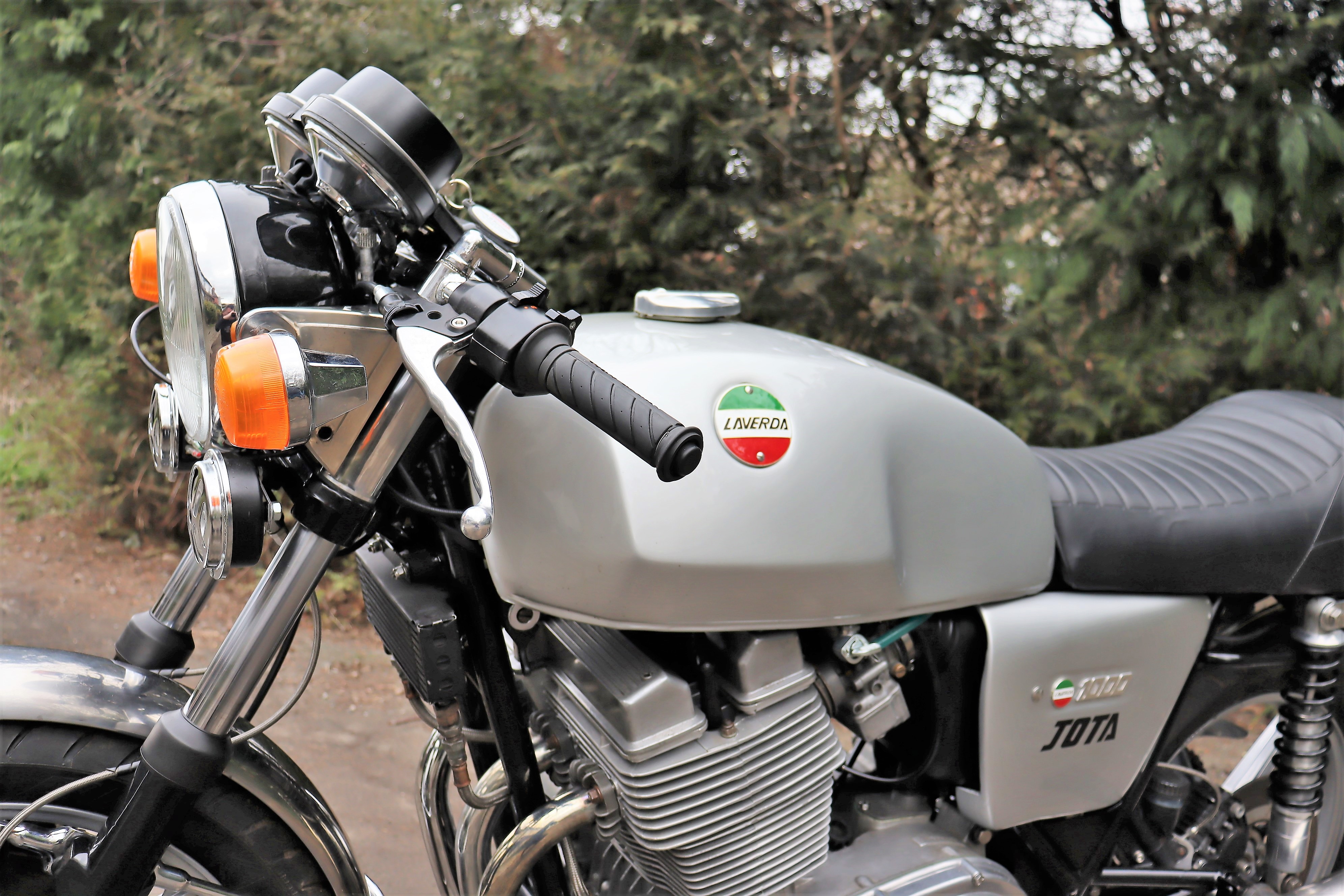 Laverda Jota Side Cover Badge – New Reproduction Emblem
