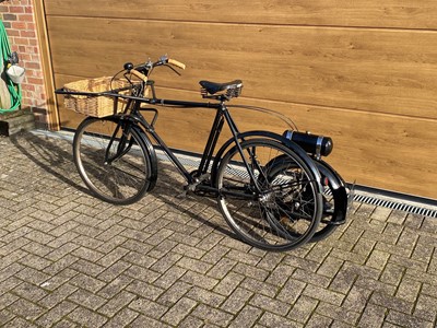 Lot 345 - 1914 Wall Auto Wheel