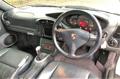 Lot 52 - 2003 Porsche 911 Carrera 4S
