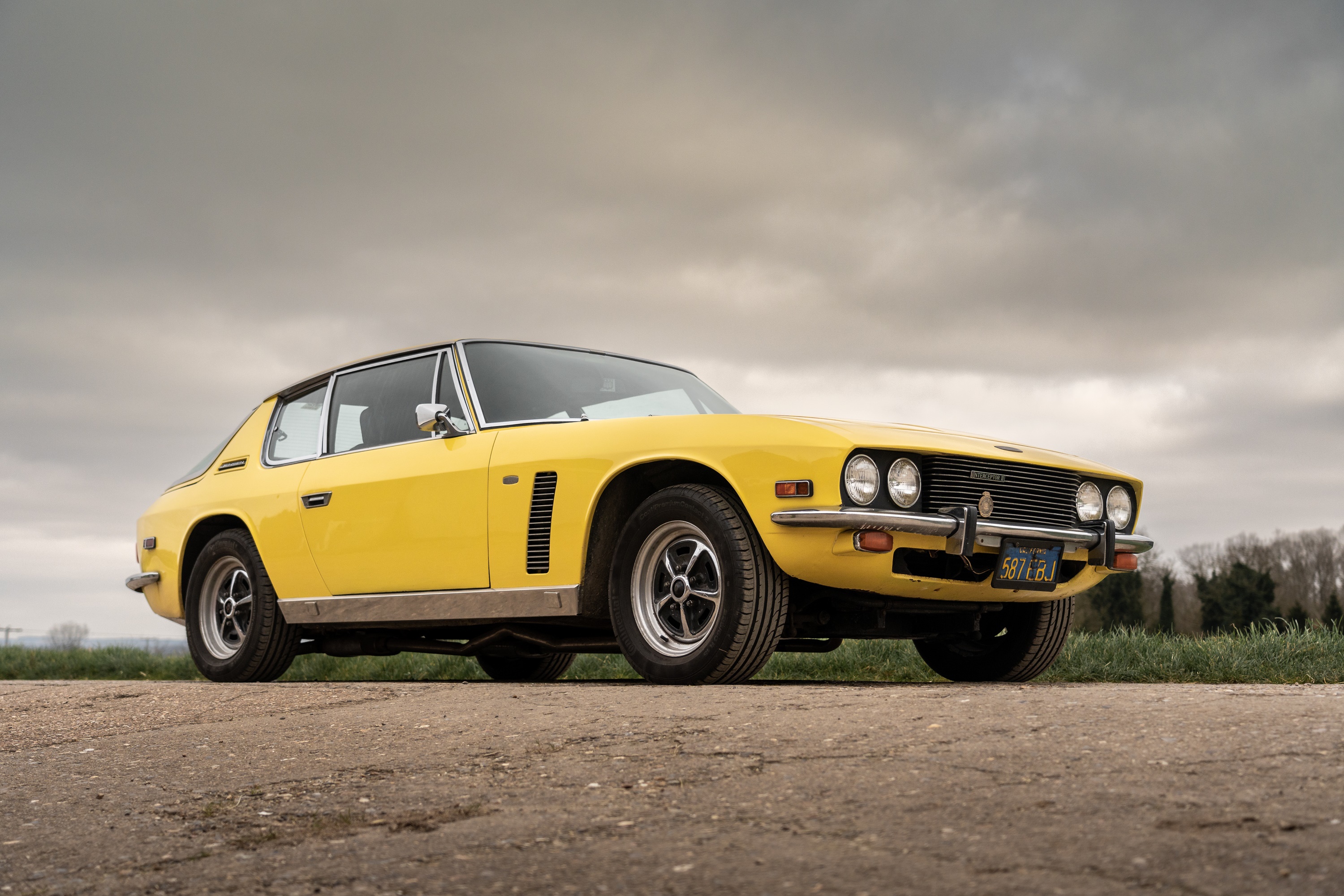 Lot 94 1971 Jensen Interceptor II