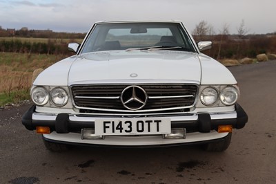 Lot 91 - 1989 Mercedes-Benz 560 SL