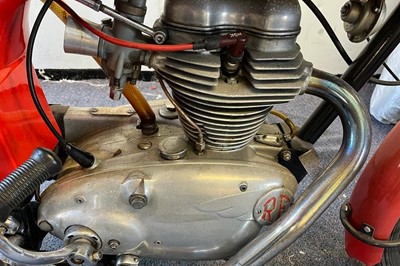 Lot 301 - 1963 Royal Enfield 250