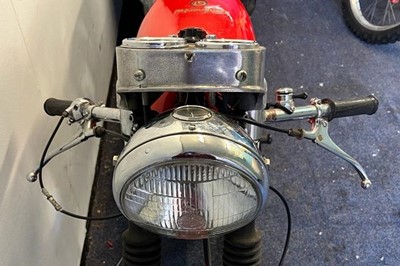 Lot 301 - 1963 Royal Enfield 250