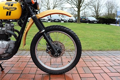Lot 361 - 1984 Triumph 750 Tiger Trail