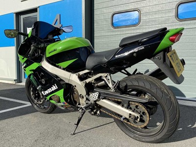 Lot 263 - 2000 Kawasaki 'Ninja' ZX-9R