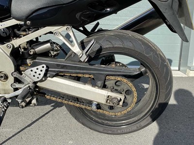 Lot 263 - 2000 Kawasaki 'Ninja' ZX-9R