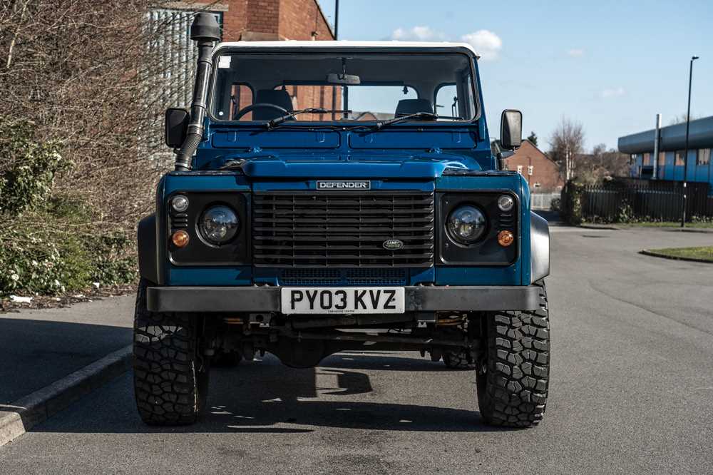 Lot 6 - 2003 Land Rover Defender 90 TD5