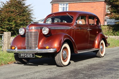 Lot 11 - 1937 Chrysler Royal C16
