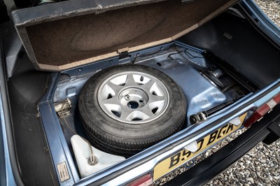 Lot 30 - 1984 Ford Capri 2.8i Special