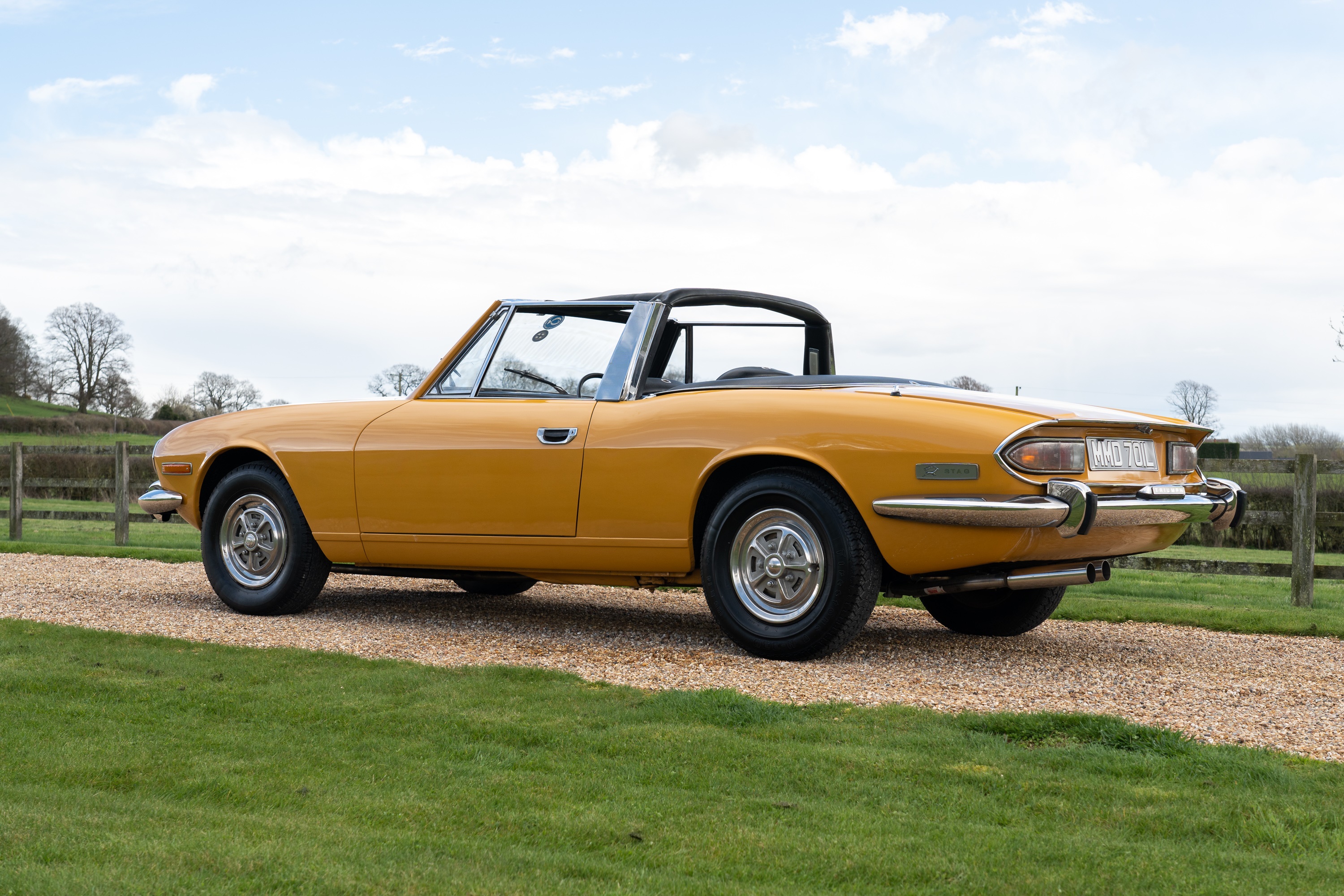 Lot 19 - 1972 Triumph Stag