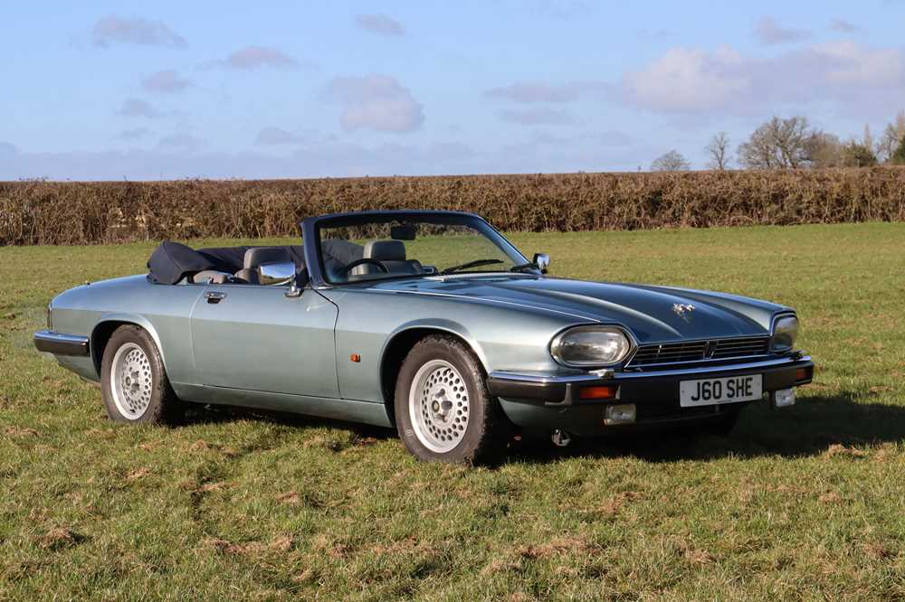 Lot 22 - 1992 Jaguar XJ-S V12 Convertible