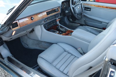 Lot 22 - 1992 Jaguar XJ-S V12 Convertible
