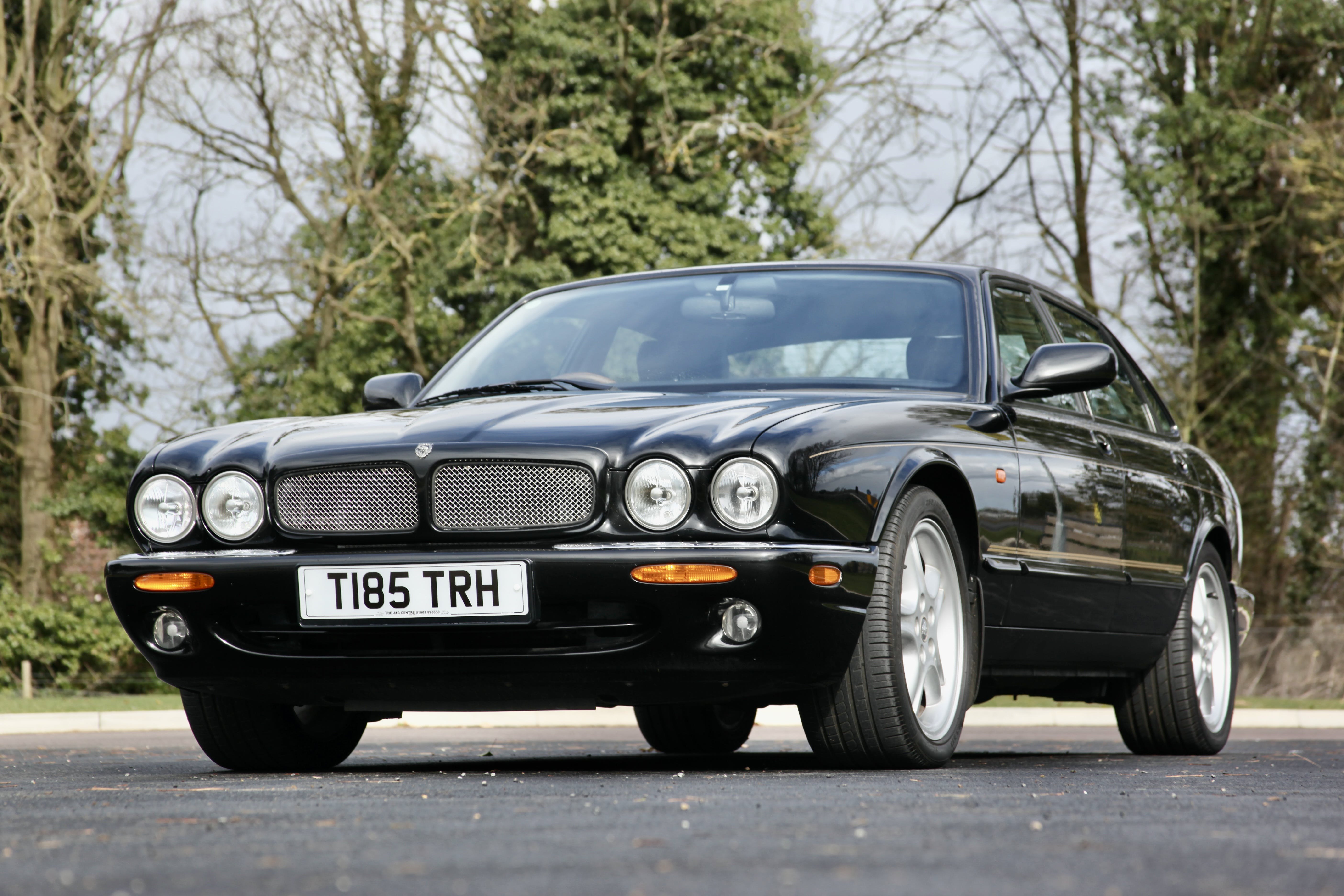 1999 Jaguar XJR V8 Supercharged