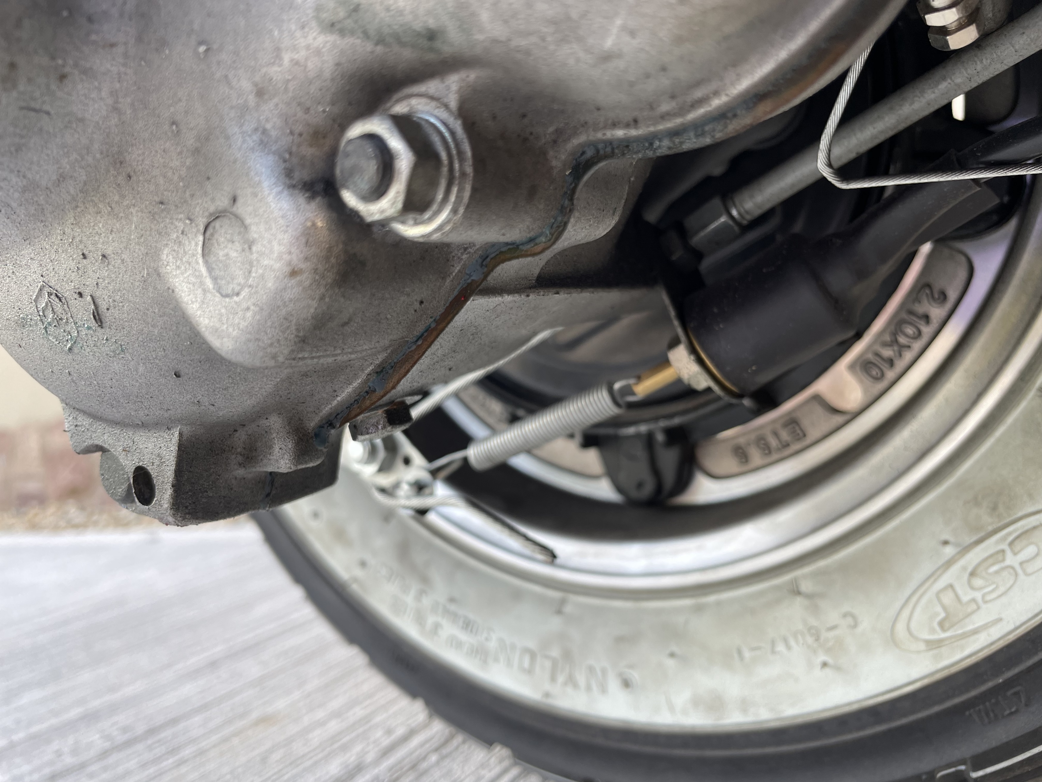 Lot 44 1954 Vespa VL1T custom M244 Quattrini