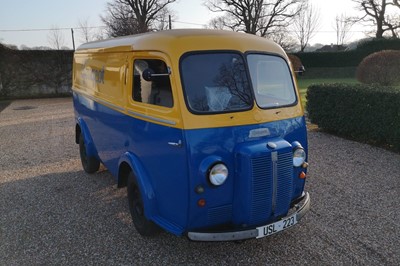 Lot 99 - 1952 Peugeot D3A Van