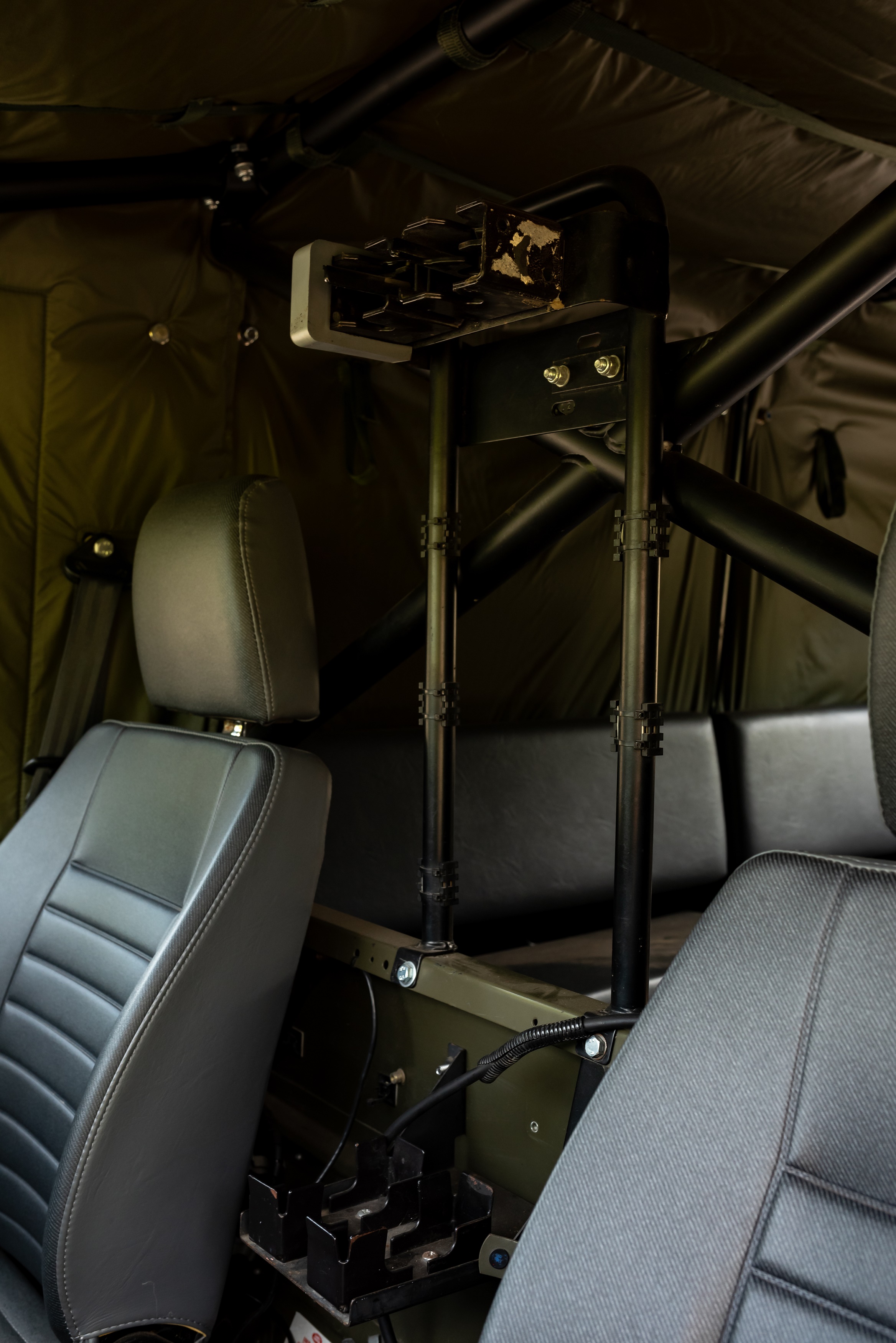 Lot 88 - 1997 Land Rover Defender 110 Wolf 'Remus'