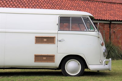 Lot 30 - 1975 Volkswagen Type 2 (T1) Fleetline Camper Van