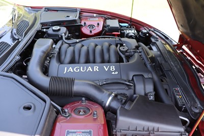 Lot 5 - 1999 Jaguar XK8 Convertible
