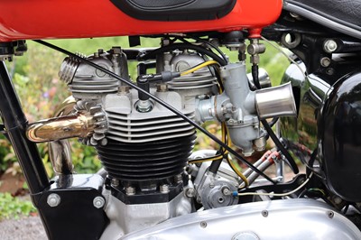 Lot 275 - 1967 Triumph Thunderbird